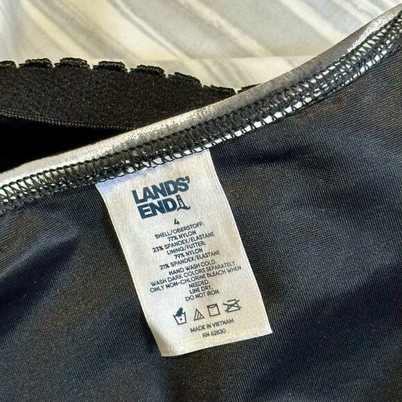 Lands End High Neck Modest Tankini Swim Top Womens 4 Black White Soft Cup Bra - Picture 7 of 8